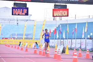 BIB: 
                            <button type="button" onclick="openModal(3538219)" class="btn btn-primary btn-sm float-right btn-popup" data-toggle="modal" data-target=".modal-high-quality">
                        <i class="fas fa-shopping-cart"></i> Add to Cart
                    </button>
                                            <button type="button" onclick="isThisMe(3538219, true)" class="btn btn-success btn-sm float-right btn-popup btn-isme hidden" data-toggle="tooltip" data-placement="bottom" title="นี่คือรูปของคุณใช่ไหม คลิกที่นี่เพื่อเอาเข้าอัลบั้ม">
                        <i class="fas fa-plus"></i> Add to album
                    </button>
                    <button type="button" onclick="isThisMe(3538219, false)" class="btn btn-warning btn-sm float-right btn-popup btn-isnotme hidden">
                        <i class="fas fa-ban"></i> Remove from album
                    </button>