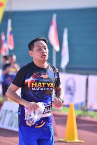 BIB: 640
                            <button type="button" onclick="openModal(3589304)" class="btn btn-primary btn-sm float-right btn-popup" data-toggle="modal" data-target=".modal-high-quality">
                        <i class="fas fa-shopping-cart"></i> Add to Cart
                    </button>
                                            <button type="button" onclick="isThisMe(3589304, true)" class="btn btn-success btn-sm float-right btn-popup btn-isme hidden" data-toggle="tooltip" data-placement="bottom" title="นี่คือรูปของคุณใช่ไหม คลิกที่นี่เพื่อเอาเข้าอัลบั้ม">
                        <i class="fas fa-plus"></i> Add to album
                    </button>
                    <button type="button" onclick="isThisMe(3589304, false)" class="btn btn-warning btn-sm float-right btn-popup btn-isnotme hidden">
                        <i class="fas fa-ban"></i> Remove from album
                    </button>