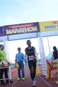 BIB: 4122
                            <button type="button" onclick="openModal(3592313)" class="btn btn-primary btn-sm float-right btn-popup" data-toggle="modal" data-target=".modal-high-quality">
                        <i class="fas fa-shopping-cart"></i> Add to Cart
                    </button>
                                            <button type="button" onclick="isThisMe(3592313, true)" class="btn btn-success btn-sm float-right btn-popup btn-isme hidden" data-toggle="tooltip" data-placement="bottom" title="นี่คือรูปของคุณใช่ไหม คลิกที่นี่เพื่อเอาเข้าอัลบั้ม">
                        <i class="fas fa-plus"></i> Add to album
                    </button>
                    <button type="button" onclick="isThisMe(3592313, false)" class="btn btn-warning btn-sm float-right btn-popup btn-isnotme hidden">
                        <i class="fas fa-ban"></i> Remove from album
                    </button>