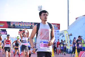 BIB: 225
                            <button type="button" onclick="openModal(3586423)" class="btn btn-primary btn-sm float-right btn-popup" data-toggle="modal" data-target=".modal-high-quality">
                        <i class="fas fa-shopping-cart"></i> Add to Cart
                    </button>
                                            <button type="button" onclick="isThisMe(3586423, true)" class="btn btn-success btn-sm float-right btn-popup btn-isme hidden" data-toggle="tooltip" data-placement="bottom" title="นี่คือรูปของคุณใช่ไหม คลิกที่นี่เพื่อเอาเข้าอัลบั้ม">
                        <i class="fas fa-plus"></i> Add to album
                    </button>
                    <button type="button" onclick="isThisMe(3586423, false)" class="btn btn-warning btn-sm float-right btn-popup btn-isnotme hidden">
                        <i class="fas fa-ban"></i> Remove from album
                    </button>