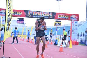 BIB: 2158
                            <button type="button" onclick="openModal(3540669)" class="btn btn-primary btn-sm float-right btn-popup" data-toggle="modal" data-target=".modal-high-quality">
                        <i class="fas fa-shopping-cart"></i> Add to Cart
                    </button>
                                            <button type="button" onclick="isThisMe(3540669, true)" class="btn btn-success btn-sm float-right btn-popup btn-isme hidden" data-toggle="tooltip" data-placement="bottom" title="นี่คือรูปของคุณใช่ไหม คลิกที่นี่เพื่อเอาเข้าอัลบั้ม">
                        <i class="fas fa-plus"></i> Add to album
                    </button>
                    <button type="button" onclick="isThisMe(3540669, false)" class="btn btn-warning btn-sm float-right btn-popup btn-isnotme hidden">
                        <i class="fas fa-ban"></i> Remove from album
                    </button>