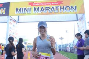 BIB: 12250
                            <button type="button" onclick="openModal(3592834)" class="btn btn-primary btn-sm float-right btn-popup" data-toggle="modal" data-target=".modal-high-quality">
                        <i class="fas fa-shopping-cart"></i> Add to Cart
                    </button>
                                            <button type="button" onclick="isThisMe(3592834, true)" class="btn btn-success btn-sm float-right btn-popup btn-isme hidden" data-toggle="tooltip" data-placement="bottom" title="นี่คือรูปของคุณใช่ไหม คลิกที่นี่เพื่อเอาเข้าอัลบั้ม">
                        <i class="fas fa-plus"></i> Add to album
                    </button>
                    <button type="button" onclick="isThisMe(3592834, false)" class="btn btn-warning btn-sm float-right btn-popup btn-isnotme hidden">
                        <i class="fas fa-ban"></i> Remove from album
                    </button>