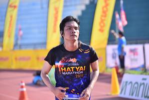 BIB: 201
                            <button type="button" onclick="openModal(3589570)" class="btn btn-primary btn-sm float-right btn-popup" data-toggle="modal" data-target=".modal-high-quality">
                        <i class="fas fa-shopping-cart"></i> Add to Cart
                    </button>
                                            <button type="button" onclick="isThisMe(3589570, true)" class="btn btn-success btn-sm float-right btn-popup btn-isme hidden" data-toggle="tooltip" data-placement="bottom" title="นี่คือรูปของคุณใช่ไหม คลิกที่นี่เพื่อเอาเข้าอัลบั้ม">
                        <i class="fas fa-plus"></i> Add to album
                    </button>
                    <button type="button" onclick="isThisMe(3589570, false)" class="btn btn-warning btn-sm float-right btn-popup btn-isnotme hidden">
                        <i class="fas fa-ban"></i> Remove from album
                    </button>