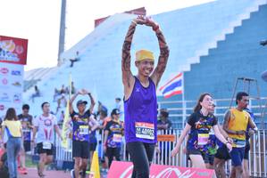 BIB: 111
                            <button type="button" onclick="openModal(3548879)" class="btn btn-primary btn-sm float-right btn-popup" data-toggle="modal" data-target=".modal-high-quality">
                        <i class="fas fa-shopping-cart"></i> Add to Cart
                    </button>
                                            <button type="button" onclick="isThisMe(3548879, true)" class="btn btn-success btn-sm float-right btn-popup btn-isme hidden" data-toggle="tooltip" data-placement="bottom" title="นี่คือรูปของคุณใช่ไหม คลิกที่นี่เพื่อเอาเข้าอัลบั้ม">
                        <i class="fas fa-plus"></i> Add to album
                    </button>
                    <button type="button" onclick="isThisMe(3548879, false)" class="btn btn-warning btn-sm float-right btn-popup btn-isnotme hidden">
                        <i class="fas fa-ban"></i> Remove from album
                    </button>