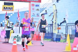 BIB: 
                            <button type="button" onclick="openModal(3543777)" class="btn btn-primary btn-sm float-right btn-popup" data-toggle="modal" data-target=".modal-high-quality">
                        <i class="fas fa-shopping-cart"></i> Add to Cart
                    </button>
                                            <button type="button" onclick="isThisMe(3543777, true)" class="btn btn-success btn-sm float-right btn-popup btn-isme hidden" data-toggle="tooltip" data-placement="bottom" title="นี่คือรูปของคุณใช่ไหม คลิกที่นี่เพื่อเอาเข้าอัลบั้ม">
                        <i class="fas fa-plus"></i> Add to album
                    </button>
                    <button type="button" onclick="isThisMe(3543777, false)" class="btn btn-warning btn-sm float-right btn-popup btn-isnotme hidden">
                        <i class="fas fa-ban"></i> Remove from album
                    </button>