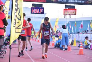 BIB: 21705, 21121
                            <button type="button" onclick="openModal(3548527)" class="btn btn-primary btn-sm float-right btn-popup" data-toggle="modal" data-target=".modal-high-quality">
                        <i class="fas fa-shopping-cart"></i> Add to Cart
                    </button>
                                            <button type="button" onclick="isThisMe(3548527, true)" class="btn btn-success btn-sm float-right btn-popup btn-isme hidden" data-toggle="tooltip" data-placement="bottom" title="นี่คือรูปของคุณใช่ไหม คลิกที่นี่เพื่อเอาเข้าอัลบั้ม">
                        <i class="fas fa-plus"></i> Add to album
                    </button>
                    <button type="button" onclick="isThisMe(3548527, false)" class="btn btn-warning btn-sm float-right btn-popup btn-isnotme hidden">
                        <i class="fas fa-ban"></i> Remove from album
                    </button>