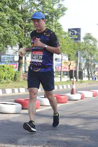 BIB: 40139
                            <button type="button" onclick="openModal(3672424)" class="btn btn-primary btn-sm float-right btn-popup" data-toggle="modal" data-target=".modal-high-quality">
                        <i class="fas fa-shopping-cart"></i> Add to Cart
                    </button>
                                            <button type="button" onclick="isThisMe(3672424, true)" class="btn btn-success btn-sm float-right btn-popup btn-isme hidden" data-toggle="tooltip" data-placement="bottom" title="นี่คือรูปของคุณใช่ไหม คลิกที่นี่เพื่อเอาเข้าอัลบั้ม">
                        <i class="fas fa-plus"></i> Add to album
                    </button>
                    <button type="button" onclick="isThisMe(3672424, false)" class="btn btn-warning btn-sm float-right btn-popup btn-isnotme hidden">
                        <i class="fas fa-ban"></i> Remove from album
                    </button>