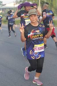 BIB: 207, 12365
                            <button type="button" onclick="openModal(3691876)" class="btn btn-primary btn-sm float-right btn-popup" data-toggle="modal" data-target=".modal-high-quality">
                        <i class="fas fa-shopping-cart"></i> Add to Cart
                    </button>
                                            <button type="button" onclick="isThisMe(3691876, true)" class="btn btn-success btn-sm float-right btn-popup btn-isme hidden" data-toggle="tooltip" data-placement="bottom" title="นี่คือรูปของคุณใช่ไหม คลิกที่นี่เพื่อเอาเข้าอัลบั้ม">
                        <i class="fas fa-plus"></i> Add to album
                    </button>
                    <button type="button" onclick="isThisMe(3691876, false)" class="btn btn-warning btn-sm float-right btn-popup btn-isnotme hidden">
                        <i class="fas fa-ban"></i> Remove from album
                    </button>