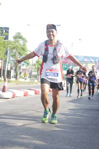 BIB: 
                            <button type="button" onclick="openModal(3673059)" class="btn btn-primary btn-sm float-right btn-popup" data-toggle="modal" data-target=".modal-high-quality">
                        <i class="fas fa-shopping-cart"></i> Add to Cart
                    </button>
                                            <button type="button" onclick="isThisMe(3673059, true)" class="btn btn-success btn-sm float-right btn-popup btn-isme hidden" data-toggle="tooltip" data-placement="bottom" title="นี่คือรูปของคุณใช่ไหม คลิกที่นี่เพื่อเอาเข้าอัลบั้ม">
                        <i class="fas fa-plus"></i> Add to album
                    </button>
                    <button type="button" onclick="isThisMe(3673059, false)" class="btn btn-warning btn-sm float-right btn-popup btn-isnotme hidden">
                        <i class="fas fa-ban"></i> Remove from album
                    </button>