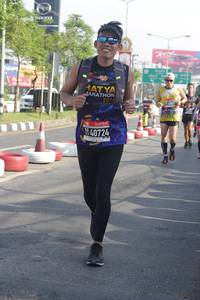 BIB: 40724, 
                            <button type="button" onclick="openModal(3671132)" class="btn btn-primary btn-sm float-right btn-popup" data-toggle="modal" data-target=".modal-high-quality">
                        <i class="fas fa-shopping-cart"></i> Add to Cart
                    </button>
                                            <button type="button" onclick="isThisMe(3671132, true)" class="btn btn-success btn-sm float-right btn-popup btn-isme hidden" data-toggle="tooltip" data-placement="bottom" title="นี่คือรูปของคุณใช่ไหม คลิกที่นี่เพื่อเอาเข้าอัลบั้ม">
                        <i class="fas fa-plus"></i> Add to album
                    </button>
                    <button type="button" onclick="isThisMe(3671132, false)" class="btn btn-warning btn-sm float-right btn-popup btn-isnotme hidden">
                        <i class="fas fa-ban"></i> Remove from album
                    </button>