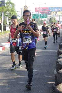 BIB: 40603, 120008
                            <button type="button" onclick="openModal(3670059)" class="btn btn-primary btn-sm float-right btn-popup" data-toggle="modal" data-target=".modal-high-quality">
                        <i class="fas fa-shopping-cart"></i> Add to Cart
                    </button>
                                            <button type="button" onclick="isThisMe(3670059, true)" class="btn btn-success btn-sm float-right btn-popup btn-isme hidden" data-toggle="tooltip" data-placement="bottom" title="นี่คือรูปของคุณใช่ไหม คลิกที่นี่เพื่อเอาเข้าอัลบั้ม">
                        <i class="fas fa-plus"></i> Add to album
                    </button>
                    <button type="button" onclick="isThisMe(3670059, false)" class="btn btn-warning btn-sm float-right btn-popup btn-isnotme hidden">
                        <i class="fas fa-ban"></i> Remove from album
                    </button>