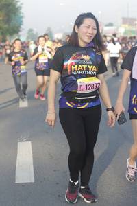 BIB: 1283
                            <button type="button" onclick="openModal(3694761)" class="btn btn-primary btn-sm float-right btn-popup" data-toggle="modal" data-target=".modal-high-quality">
                        <i class="fas fa-shopping-cart"></i> Add to Cart
                    </button>
                                            <button type="button" onclick="isThisMe(3694761, true)" class="btn btn-success btn-sm float-right btn-popup btn-isme hidden" data-toggle="tooltip" data-placement="bottom" title="นี่คือรูปของคุณใช่ไหม คลิกที่นี่เพื่อเอาเข้าอัลบั้ม">
                        <i class="fas fa-plus"></i> Add to album
                    </button>
                    <button type="button" onclick="isThisMe(3694761, false)" class="btn btn-warning btn-sm float-right btn-popup btn-isnotme hidden">
                        <i class="fas fa-ban"></i> Remove from album
                    </button>