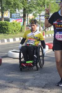 BIB: 
                            <button type="button" onclick="openModal(3697214)" class="btn btn-primary btn-sm float-right btn-popup" data-toggle="modal" data-target=".modal-high-quality">
                        <i class="fas fa-shopping-cart"></i> Add to Cart
                    </button>
                                            <button type="button" onclick="isThisMe(3697214, true)" class="btn btn-success btn-sm float-right btn-popup btn-isme hidden" data-toggle="tooltip" data-placement="bottom" title="นี่คือรูปของคุณใช่ไหม คลิกที่นี่เพื่อเอาเข้าอัลบั้ม">
                        <i class="fas fa-plus"></i> Add to album
                    </button>
                    <button type="button" onclick="isThisMe(3697214, false)" class="btn btn-warning btn-sm float-right btn-popup btn-isnotme hidden">
                        <i class="fas fa-ban"></i> Remove from album
                    </button>