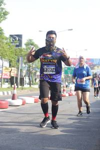 BIB: 20516
                            <button type="button" onclick="openModal(3673831)" class="btn btn-primary btn-sm float-right btn-popup" data-toggle="modal" data-target=".modal-high-quality">
                        <i class="fas fa-shopping-cart"></i> Add to Cart
                    </button>
                                            <button type="button" onclick="isThisMe(3673831, true)" class="btn btn-success btn-sm float-right btn-popup btn-isme hidden" data-toggle="tooltip" data-placement="bottom" title="นี่คือรูปของคุณใช่ไหม คลิกที่นี่เพื่อเอาเข้าอัลบั้ม">
                        <i class="fas fa-plus"></i> Add to album
                    </button>
                    <button type="button" onclick="isThisMe(3673831, false)" class="btn btn-warning btn-sm float-right btn-popup btn-isnotme hidden">
                        <i class="fas fa-ban"></i> Remove from album
                    </button>