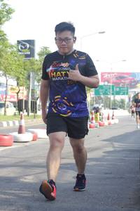 BIB: 
                            <button type="button" onclick="openModal(3672287)" class="btn btn-primary btn-sm float-right btn-popup" data-toggle="modal" data-target=".modal-high-quality">
                        <i class="fas fa-shopping-cart"></i> Add to Cart
                    </button>
                                            <button type="button" onclick="isThisMe(3672287, true)" class="btn btn-success btn-sm float-right btn-popup btn-isme hidden" data-toggle="tooltip" data-placement="bottom" title="นี่คือรูปของคุณใช่ไหม คลิกที่นี่เพื่อเอาเข้าอัลบั้ม">
                        <i class="fas fa-plus"></i> Add to album
                    </button>
                    <button type="button" onclick="isThisMe(3672287, false)" class="btn btn-warning btn-sm float-right btn-popup btn-isnotme hidden">
                        <i class="fas fa-ban"></i> Remove from album
                    </button>