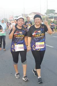 BIB: 201, 12559, 11518
                            <button type="button" onclick="openModal(3693165)" class="btn btn-primary btn-sm float-right btn-popup" data-toggle="modal" data-target=".modal-high-quality">
                        <i class="fas fa-shopping-cart"></i> Add to Cart
                    </button>
                                            <button type="button" onclick="isThisMe(3693165, true)" class="btn btn-success btn-sm float-right btn-popup btn-isme hidden" data-toggle="tooltip" data-placement="bottom" title="นี่คือรูปของคุณใช่ไหม คลิกที่นี่เพื่อเอาเข้าอัลบั้ม">
                        <i class="fas fa-plus"></i> Add to album
                    </button>
                    <button type="button" onclick="isThisMe(3693165, false)" class="btn btn-warning btn-sm float-right btn-popup btn-isnotme hidden">
                        <i class="fas fa-ban"></i> Remove from album
                    </button>