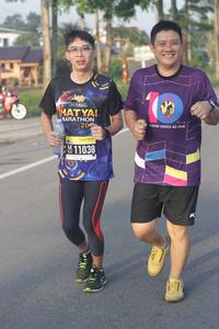 BIB: 11038
                            <button type="button" onclick="openModal(3694472)" class="btn btn-primary btn-sm float-right btn-popup" data-toggle="modal" data-target=".modal-high-quality">
                        <i class="fas fa-shopping-cart"></i> Add to Cart
                    </button>
                                            <button type="button" onclick="isThisMe(3694472, true)" class="btn btn-success btn-sm float-right btn-popup btn-isme hidden" data-toggle="tooltip" data-placement="bottom" title="นี่คือรูปของคุณใช่ไหม คลิกที่นี่เพื่อเอาเข้าอัลบั้ม">
                        <i class="fas fa-plus"></i> Add to album
                    </button>
                    <button type="button" onclick="isThisMe(3694472, false)" class="btn btn-warning btn-sm float-right btn-popup btn-isnotme hidden">
                        <i class="fas fa-ban"></i> Remove from album
                    </button>