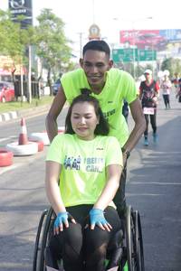 BIB: 
                            <button type="button" onclick="openModal(3672195)" class="btn btn-primary btn-sm float-right btn-popup" data-toggle="modal" data-target=".modal-high-quality">
                        <i class="fas fa-shopping-cart"></i> Add to Cart
                    </button>
                                            <button type="button" onclick="isThisMe(3672195, true)" class="btn btn-success btn-sm float-right btn-popup btn-isme hidden" data-toggle="tooltip" data-placement="bottom" title="นี่คือรูปของคุณใช่ไหม คลิกที่นี่เพื่อเอาเข้าอัลบั้ม">
                        <i class="fas fa-plus"></i> Add to album
                    </button>
                    <button type="button" onclick="isThisMe(3672195, false)" class="btn btn-warning btn-sm float-right btn-popup btn-isnotme hidden">
                        <i class="fas fa-ban"></i> Remove from album
                    </button>