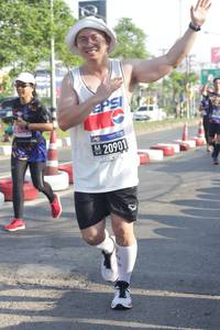 BIB: 20901
                            <button type="button" onclick="openModal(3696750)" class="btn btn-primary btn-sm float-right btn-popup" data-toggle="modal" data-target=".modal-high-quality">
                        <i class="fas fa-shopping-cart"></i> Add to Cart
                    </button>
                                            <button type="button" onclick="isThisMe(3696750, true)" class="btn btn-success btn-sm float-right btn-popup btn-isme hidden" data-toggle="tooltip" data-placement="bottom" title="นี่คือรูปของคุณใช่ไหม คลิกที่นี่เพื่อเอาเข้าอัลบั้ม">
                        <i class="fas fa-plus"></i> Add to album
                    </button>
                    <button type="button" onclick="isThisMe(3696750, false)" class="btn btn-warning btn-sm float-right btn-popup btn-isnotme hidden">
                        <i class="fas fa-ban"></i> Remove from album
                    </button>