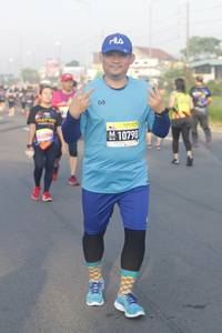 BIB: 10790
                            <button type="button" onclick="openModal(3694709)" class="btn btn-primary btn-sm float-right btn-popup" data-toggle="modal" data-target=".modal-high-quality">
                        <i class="fas fa-shopping-cart"></i> Add to Cart
                    </button>
                                            <button type="button" onclick="isThisMe(3694709, true)" class="btn btn-success btn-sm float-right btn-popup btn-isme hidden" data-toggle="tooltip" data-placement="bottom" title="นี่คือรูปของคุณใช่ไหม คลิกที่นี่เพื่อเอาเข้าอัลบั้ม">
                        <i class="fas fa-plus"></i> Add to album
                    </button>
                    <button type="button" onclick="isThisMe(3694709, false)" class="btn btn-warning btn-sm float-right btn-popup btn-isnotme hidden">
                        <i class="fas fa-ban"></i> Remove from album
                    </button>