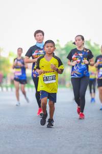 BIB: 10915
                            <button type="button" onclick="openModal(3621843)" class="btn btn-primary btn-sm float-right btn-popup" data-toggle="modal" data-target=".modal-high-quality">
                        <i class="fas fa-shopping-cart"></i> Add to Cart
                    </button>
                                            <button type="button" onclick="isThisMe(3621843, true)" class="btn btn-success btn-sm float-right btn-popup btn-isme hidden" data-toggle="tooltip" data-placement="bottom" title="นี่คือรูปของคุณใช่ไหม คลิกที่นี่เพื่อเอาเข้าอัลบั้ม">
                        <i class="fas fa-plus"></i> Add to album
                    </button>
                    <button type="button" onclick="isThisMe(3621843, false)" class="btn btn-warning btn-sm float-right btn-popup btn-isnotme hidden">
                        <i class="fas fa-ban"></i> Remove from album
                    </button>