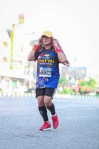 BIB: 2019, 21266
                            <button type="button" onclick="openModal(3651753)" class="btn btn-primary btn-sm float-right btn-popup" data-toggle="modal" data-target=".modal-high-quality">
                        <i class="fas fa-shopping-cart"></i> Add to Cart
                    </button>
                                            <button type="button" onclick="isThisMe(3651753, true)" class="btn btn-success btn-sm float-right btn-popup btn-isme hidden" data-toggle="tooltip" data-placement="bottom" title="นี่คือรูปของคุณใช่ไหม คลิกที่นี่เพื่อเอาเข้าอัลบั้ม">
                        <i class="fas fa-plus"></i> Add to album
                    </button>
                    <button type="button" onclick="isThisMe(3651753, false)" class="btn btn-warning btn-sm float-right btn-popup btn-isnotme hidden">
                        <i class="fas fa-ban"></i> Remove from album
                    </button>