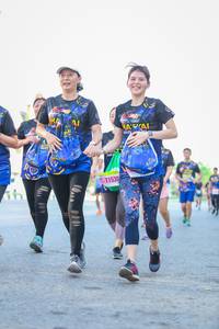 BIB: 11530
                            <button type="button" onclick="openModal(3648488)" class="btn btn-primary btn-sm float-right btn-popup" data-toggle="modal" data-target=".modal-high-quality">
                        <i class="fas fa-shopping-cart"></i> Add to Cart
                    </button>
                                            <button type="button" onclick="isThisMe(3648488, true)" class="btn btn-success btn-sm float-right btn-popup btn-isme hidden" data-toggle="tooltip" data-placement="bottom" title="นี่คือรูปของคุณใช่ไหม คลิกที่นี่เพื่อเอาเข้าอัลบั้ม">
                        <i class="fas fa-plus"></i> Add to album
                    </button>
                    <button type="button" onclick="isThisMe(3648488, false)" class="btn btn-warning btn-sm float-right btn-popup btn-isnotme hidden">
                        <i class="fas fa-ban"></i> Remove from album
                    </button>