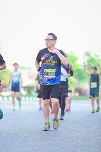 BIB: 10283
                            <button type="button" onclick="openModal(3647852)" class="btn btn-primary btn-sm float-right btn-popup" data-toggle="modal" data-target=".modal-high-quality">
                        <i class="fas fa-shopping-cart"></i> Add to Cart
                    </button>
                                            <button type="button" onclick="isThisMe(3647852, true)" class="btn btn-success btn-sm float-right btn-popup btn-isme hidden" data-toggle="tooltip" data-placement="bottom" title="นี่คือรูปของคุณใช่ไหม คลิกที่นี่เพื่อเอาเข้าอัลบั้ม">
                        <i class="fas fa-plus"></i> Add to album
                    </button>
                    <button type="button" onclick="isThisMe(3647852, false)" class="btn btn-warning btn-sm float-right btn-popup btn-isnotme hidden">
                        <i class="fas fa-ban"></i> Remove from album
                    </button>