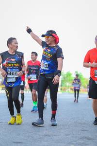 BIB: 210
                            <button type="button" onclick="openModal(3651862)" class="btn btn-primary btn-sm float-right btn-popup" data-toggle="modal" data-target=".modal-high-quality">
                        <i class="fas fa-shopping-cart"></i> Add to Cart
                    </button>
                                            <button type="button" onclick="isThisMe(3651862, true)" class="btn btn-success btn-sm float-right btn-popup btn-isme hidden" data-toggle="tooltip" data-placement="bottom" title="นี่คือรูปของคุณใช่ไหม คลิกที่นี่เพื่อเอาเข้าอัลบั้ม">
                        <i class="fas fa-plus"></i> Add to album
                    </button>
                    <button type="button" onclick="isThisMe(3651862, false)" class="btn btn-warning btn-sm float-right btn-popup btn-isnotme hidden">
                        <i class="fas fa-ban"></i> Remove from album
                    </button>