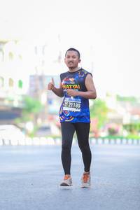 BIB: 21180
                            <button type="button" onclick="openModal(3651866)" class="btn btn-primary btn-sm float-right btn-popup" data-toggle="modal" data-target=".modal-high-quality">
                        <i class="fas fa-shopping-cart"></i> Add to Cart
                    </button>
                                            <button type="button" onclick="isThisMe(3651866, true)" class="btn btn-success btn-sm float-right btn-popup btn-isme hidden" data-toggle="tooltip" data-placement="bottom" title="นี่คือรูปของคุณใช่ไหม คลิกที่นี่เพื่อเอาเข้าอัลบั้ม">
                        <i class="fas fa-plus"></i> Add to album
                    </button>
                    <button type="button" onclick="isThisMe(3651866, false)" class="btn btn-warning btn-sm float-right btn-popup btn-isnotme hidden">
                        <i class="fas fa-ban"></i> Remove from album
                    </button>