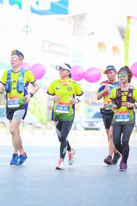 BIB: 500
                            <button type="button" onclick="openModal(3661933)" class="btn btn-primary btn-sm float-right btn-popup" data-toggle="modal" data-target=".modal-high-quality">
                        <i class="fas fa-shopping-cart"></i> Add to Cart
                    </button>
                                            <button type="button" onclick="isThisMe(3661933, true)" class="btn btn-success btn-sm float-right btn-popup btn-isme hidden" data-toggle="tooltip" data-placement="bottom" title="นี่คือรูปของคุณใช่ไหม คลิกที่นี่เพื่อเอาเข้าอัลบั้ม">
                        <i class="fas fa-plus"></i> Add to album
                    </button>
                    <button type="button" onclick="isThisMe(3661933, false)" class="btn btn-warning btn-sm float-right btn-popup btn-isnotme hidden">
                        <i class="fas fa-ban"></i> Remove from album
                    </button>