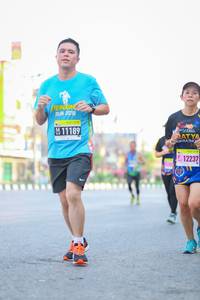 BIB: 11189, 12237
                            <button type="button" onclick="openModal(3620958)" class="btn btn-primary btn-sm float-right btn-popup" data-toggle="modal" data-target=".modal-high-quality">
                        <i class="fas fa-shopping-cart"></i> Add to Cart
                    </button>
                                            <button type="button" onclick="isThisMe(3620958, true)" class="btn btn-success btn-sm float-right btn-popup btn-isme hidden" data-toggle="tooltip" data-placement="bottom" title="นี่คือรูปของคุณใช่ไหม คลิกที่นี่เพื่อเอาเข้าอัลบั้ม">
                        <i class="fas fa-plus"></i> Add to album
                    </button>
                    <button type="button" onclick="isThisMe(3620958, false)" class="btn btn-warning btn-sm float-right btn-popup btn-isnotme hidden">
                        <i class="fas fa-ban"></i> Remove from album
                    </button>