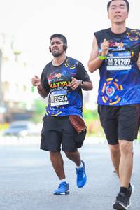 BIB: 21289, 20506
                            <button type="button" onclick="openModal(3661385)" class="btn btn-primary btn-sm float-right btn-popup" data-toggle="modal" data-target=".modal-high-quality">
                        <i class="fas fa-shopping-cart"></i> Add to Cart
                    </button>
                                            <button type="button" onclick="isThisMe(3661385, true)" class="btn btn-success btn-sm float-right btn-popup btn-isme hidden" data-toggle="tooltip" data-placement="bottom" title="นี่คือรูปของคุณใช่ไหม คลิกที่นี่เพื่อเอาเข้าอัลบั้ม">
                        <i class="fas fa-plus"></i> Add to album
                    </button>
                    <button type="button" onclick="isThisMe(3661385, false)" class="btn btn-warning btn-sm float-right btn-popup btn-isnotme hidden">
                        <i class="fas fa-ban"></i> Remove from album
                    </button>