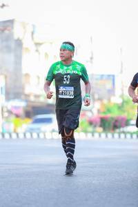 BIB: 21038
                            <button type="button" onclick="openModal(3651259)" class="btn btn-primary btn-sm float-right btn-popup" data-toggle="modal" data-target=".modal-high-quality">
                        <i class="fas fa-shopping-cart"></i> Add to Cart
                    </button>
                                            <button type="button" onclick="isThisMe(3651259, true)" class="btn btn-success btn-sm float-right btn-popup btn-isme hidden" data-toggle="tooltip" data-placement="bottom" title="นี่คือรูปของคุณใช่ไหม คลิกที่นี่เพื่อเอาเข้าอัลบั้ม">
                        <i class="fas fa-plus"></i> Add to album
                    </button>
                    <button type="button" onclick="isThisMe(3651259, false)" class="btn btn-warning btn-sm float-right btn-popup btn-isnotme hidden">
                        <i class="fas fa-ban"></i> Remove from album
                    </button>