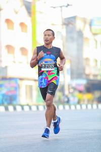 BIB: 21325
                            <button type="button" onclick="openModal(3620963)" class="btn btn-primary btn-sm float-right btn-popup" data-toggle="modal" data-target=".modal-high-quality">
                        <i class="fas fa-shopping-cart"></i> Add to Cart
                    </button>
                                            <button type="button" onclick="isThisMe(3620963, true)" class="btn btn-success btn-sm float-right btn-popup btn-isme hidden" data-toggle="tooltip" data-placement="bottom" title="นี่คือรูปของคุณใช่ไหม คลิกที่นี่เพื่อเอาเข้าอัลบั้ม">
                        <i class="fas fa-plus"></i> Add to album
                    </button>
                    <button type="button" onclick="isThisMe(3620963, false)" class="btn btn-warning btn-sm float-right btn-popup btn-isnotme hidden">
                        <i class="fas fa-ban"></i> Remove from album
                    </button>