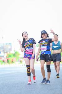 BIB: 22344
                            <button type="button" onclick="openModal(3661551)" class="btn btn-primary btn-sm float-right btn-popup" data-toggle="modal" data-target=".modal-high-quality">
                        <i class="fas fa-shopping-cart"></i> Add to Cart
                    </button>
                                            <button type="button" onclick="isThisMe(3661551, true)" class="btn btn-success btn-sm float-right btn-popup btn-isme hidden" data-toggle="tooltip" data-placement="bottom" title="นี่คือรูปของคุณใช่ไหม คลิกที่นี่เพื่อเอาเข้าอัลบั้ม">
                        <i class="fas fa-plus"></i> Add to album
                    </button>
                    <button type="button" onclick="isThisMe(3661551, false)" class="btn btn-warning btn-sm float-right btn-popup btn-isnotme hidden">
                        <i class="fas fa-ban"></i> Remove from album
                    </button>