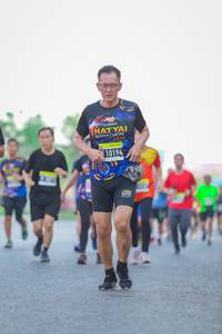 BIB: 10194
                            <button type="button" onclick="openModal(3620513)" class="btn btn-primary btn-sm float-right btn-popup" data-toggle="modal" data-target=".modal-high-quality">
                        <i class="fas fa-shopping-cart"></i> Add to Cart
                    </button>
                                            <button type="button" onclick="isThisMe(3620513, true)" class="btn btn-success btn-sm float-right btn-popup btn-isme hidden" data-toggle="tooltip" data-placement="bottom" title="นี่คือรูปของคุณใช่ไหม คลิกที่นี่เพื่อเอาเข้าอัลบั้ม">
                        <i class="fas fa-plus"></i> Add to album
                    </button>
                    <button type="button" onclick="isThisMe(3620513, false)" class="btn btn-warning btn-sm float-right btn-popup btn-isnotme hidden">
                        <i class="fas fa-ban"></i> Remove from album
                    </button>