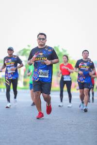 BIB: 
                            <button type="button" onclick="openModal(3651715)" class="btn btn-primary btn-sm float-right btn-popup" data-toggle="modal" data-target=".modal-high-quality">
                        <i class="fas fa-shopping-cart"></i> Add to Cart
                    </button>
                                            <button type="button" onclick="isThisMe(3651715, true)" class="btn btn-success btn-sm float-right btn-popup btn-isme hidden" data-toggle="tooltip" data-placement="bottom" title="นี่คือรูปของคุณใช่ไหม คลิกที่นี่เพื่อเอาเข้าอัลบั้ม">
                        <i class="fas fa-plus"></i> Add to album
                    </button>
                    <button type="button" onclick="isThisMe(3651715, false)" class="btn btn-warning btn-sm float-right btn-popup btn-isnotme hidden">
                        <i class="fas fa-ban"></i> Remove from album
                    </button>