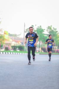 BIB: 10010
                            <button type="button" onclick="openModal(3620241)" class="btn btn-primary btn-sm float-right btn-popup" data-toggle="modal" data-target=".modal-high-quality">
                        <i class="fas fa-shopping-cart"></i> Add to Cart
                    </button>
                                            <button type="button" onclick="isThisMe(3620241, true)" class="btn btn-success btn-sm float-right btn-popup btn-isme hidden" data-toggle="tooltip" data-placement="bottom" title="นี่คือรูปของคุณใช่ไหม คลิกที่นี่เพื่อเอาเข้าอัลบั้ม">
                        <i class="fas fa-plus"></i> Add to album
                    </button>
                    <button type="button" onclick="isThisMe(3620241, false)" class="btn btn-warning btn-sm float-right btn-popup btn-isnotme hidden">
                        <i class="fas fa-ban"></i> Remove from album
                    </button>