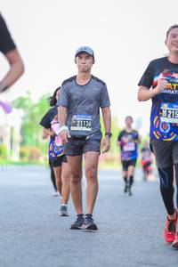 BIB: 215, 21136
                            <button type="button" onclick="openModal(3651585)" class="btn btn-primary btn-sm float-right btn-popup" data-toggle="modal" data-target=".modal-high-quality">
                        <i class="fas fa-shopping-cart"></i> Add to Cart
                    </button>
                                            <button type="button" onclick="isThisMe(3651585, true)" class="btn btn-success btn-sm float-right btn-popup btn-isme hidden" data-toggle="tooltip" data-placement="bottom" title="นี่คือรูปของคุณใช่ไหม คลิกที่นี่เพื่อเอาเข้าอัลบั้ม">
                        <i class="fas fa-plus"></i> Add to album
                    </button>
                    <button type="button" onclick="isThisMe(3651585, false)" class="btn btn-warning btn-sm float-right btn-popup btn-isnotme hidden">
                        <i class="fas fa-ban"></i> Remove from album
                    </button>