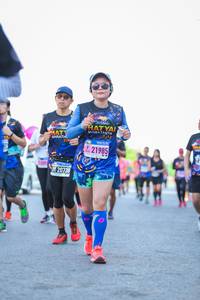 BIB: 21985, 20738
                            <button type="button" onclick="openModal(3661913)" class="btn btn-primary btn-sm float-right btn-popup" data-toggle="modal" data-target=".modal-high-quality">
                        <i class="fas fa-shopping-cart"></i> Add to Cart
                    </button>
                                            <button type="button" onclick="isThisMe(3661913, true)" class="btn btn-success btn-sm float-right btn-popup btn-isme hidden" data-toggle="tooltip" data-placement="bottom" title="นี่คือรูปของคุณใช่ไหม คลิกที่นี่เพื่อเอาเข้าอัลบั้ม">
                        <i class="fas fa-plus"></i> Add to album
                    </button>
                    <button type="button" onclick="isThisMe(3661913, false)" class="btn btn-warning btn-sm float-right btn-popup btn-isnotme hidden">
                        <i class="fas fa-ban"></i> Remove from album
                    </button>