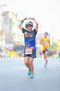 BIB: 2019, 12492
                            <button type="button" onclick="openModal(3621385)" class="btn btn-primary btn-sm float-right btn-popup" data-toggle="modal" data-target=".modal-high-quality">
                        <i class="fas fa-shopping-cart"></i> Add to Cart
                    </button>
                                            <button type="button" onclick="isThisMe(3621385, true)" class="btn btn-success btn-sm float-right btn-popup btn-isme hidden" data-toggle="tooltip" data-placement="bottom" title="นี่คือรูปของคุณใช่ไหม คลิกที่นี่เพื่อเอาเข้าอัลบั้ม">
                        <i class="fas fa-plus"></i> Add to album
                    </button>
                    <button type="button" onclick="isThisMe(3621385, false)" class="btn btn-warning btn-sm float-right btn-popup btn-isnotme hidden">
                        <i class="fas fa-ban"></i> Remove from album
                    </button>