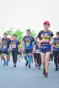 BIB: 11533
                            <button type="button" onclick="openModal(3622921)" class="btn btn-primary btn-sm float-right btn-popup" data-toggle="modal" data-target=".modal-high-quality">
                        <i class="fas fa-shopping-cart"></i> Add to Cart
                    </button>
                                            <button type="button" onclick="isThisMe(3622921, true)" class="btn btn-success btn-sm float-right btn-popup btn-isme hidden" data-toggle="tooltip" data-placement="bottom" title="นี่คือรูปของคุณใช่ไหม คลิกที่นี่เพื่อเอาเข้าอัลบั้ม">
                        <i class="fas fa-plus"></i> Add to album
                    </button>
                    <button type="button" onclick="isThisMe(3622921, false)" class="btn btn-warning btn-sm float-right btn-popup btn-isnotme hidden">
                        <i class="fas fa-ban"></i> Remove from album
                    </button>