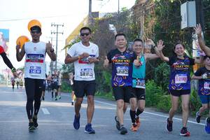 BIB: 21363, 21353, 21831
                            <button type="button" onclick="openModal(3635189)" class="btn btn-primary btn-sm float-right btn-popup" data-toggle="modal" data-target=".modal-high-quality">
                        <i class="fas fa-shopping-cart"></i> Add to Cart
                    </button>
                                            <button type="button" onclick="isThisMe(3635189, true)" class="btn btn-success btn-sm float-right btn-popup btn-isme hidden" data-toggle="tooltip" data-placement="bottom" title="นี่คือรูปของคุณใช่ไหม คลิกที่นี่เพื่อเอาเข้าอัลบั้ม">
                        <i class="fas fa-plus"></i> Add to album
                    </button>
                    <button type="button" onclick="isThisMe(3635189, false)" class="btn btn-warning btn-sm float-right btn-popup btn-isnotme hidden">
                        <i class="fas fa-ban"></i> Remove from album
                    </button>