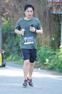 BIB: 20333
                            <button type="button" onclick="openModal(3643175)" class="btn btn-primary btn-sm float-right btn-popup" data-toggle="modal" data-target=".modal-high-quality">
                        <i class="fas fa-shopping-cart"></i> Add to Cart
                    </button>
                                            <button type="button" onclick="isThisMe(3643175, true)" class="btn btn-success btn-sm float-right btn-popup btn-isme hidden" data-toggle="tooltip" data-placement="bottom" title="นี่คือรูปของคุณใช่ไหม คลิกที่นี่เพื่อเอาเข้าอัลบั้ม">
                        <i class="fas fa-plus"></i> Add to album
                    </button>
                    <button type="button" onclick="isThisMe(3643175, false)" class="btn btn-warning btn-sm float-right btn-popup btn-isnotme hidden">
                        <i class="fas fa-ban"></i> Remove from album
                    </button>