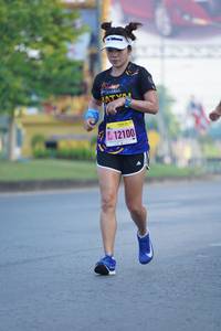 BIB: 12100
                            <button type="button" onclick="openModal(3604747)" class="btn btn-primary btn-sm float-right btn-popup" data-toggle="modal" data-target=".modal-high-quality">
                        <i class="fas fa-shopping-cart"></i> Add to Cart
                    </button>
                                            <button type="button" onclick="isThisMe(3604747, true)" class="btn btn-success btn-sm float-right btn-popup btn-isme hidden" data-toggle="tooltip" data-placement="bottom" title="นี่คือรูปของคุณใช่ไหม คลิกที่นี่เพื่อเอาเข้าอัลบั้ม">
                        <i class="fas fa-plus"></i> Add to album
                    </button>
                    <button type="button" onclick="isThisMe(3604747, false)" class="btn btn-warning btn-sm float-right btn-popup btn-isnotme hidden">
                        <i class="fas fa-ban"></i> Remove from album
                    </button>