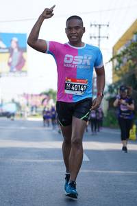 BIB: 40141
                            <button type="button" onclick="openModal(3637768)" class="btn btn-primary btn-sm float-right btn-popup" data-toggle="modal" data-target=".modal-high-quality">
                        <i class="fas fa-shopping-cart"></i> Add to Cart
                    </button>
                                            <button type="button" onclick="isThisMe(3637768, true)" class="btn btn-success btn-sm float-right btn-popup btn-isme hidden" data-toggle="tooltip" data-placement="bottom" title="นี่คือรูปของคุณใช่ไหม คลิกที่นี่เพื่อเอาเข้าอัลบั้ม">
                        <i class="fas fa-plus"></i> Add to album
                    </button>
                    <button type="button" onclick="isThisMe(3637768, false)" class="btn btn-warning btn-sm float-right btn-popup btn-isnotme hidden">
                        <i class="fas fa-ban"></i> Remove from album
                    </button>