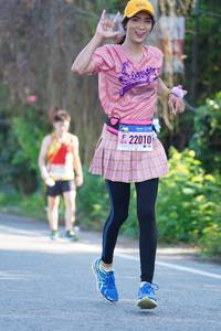 BIB: 22010
                            <button type="button" onclick="openModal(3642559)" class="btn btn-primary btn-sm float-right btn-popup" data-toggle="modal" data-target=".modal-high-quality">
                        <i class="fas fa-shopping-cart"></i> Add to Cart
                    </button>
                                            <button type="button" onclick="isThisMe(3642559, true)" class="btn btn-success btn-sm float-right btn-popup btn-isme hidden" data-toggle="tooltip" data-placement="bottom" title="นี่คือรูปของคุณใช่ไหม คลิกที่นี่เพื่อเอาเข้าอัลบั้ม">
                        <i class="fas fa-plus"></i> Add to album
                    </button>
                    <button type="button" onclick="isThisMe(3642559, false)" class="btn btn-warning btn-sm float-right btn-popup btn-isnotme hidden">
                        <i class="fas fa-ban"></i> Remove from album
                    </button>