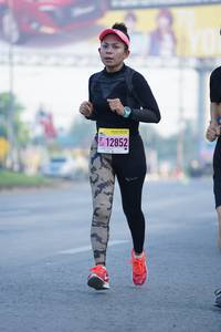 BIB: 12852
                            <button type="button" onclick="openModal(3604944)" class="btn btn-primary btn-sm float-right btn-popup" data-toggle="modal" data-target=".modal-high-quality">
                        <i class="fas fa-shopping-cart"></i> Add to Cart
                    </button>
                                            <button type="button" onclick="isThisMe(3604944, true)" class="btn btn-success btn-sm float-right btn-popup btn-isme hidden" data-toggle="tooltip" data-placement="bottom" title="นี่คือรูปของคุณใช่ไหม คลิกที่นี่เพื่อเอาเข้าอัลบั้ม">
                        <i class="fas fa-plus"></i> Add to album
                    </button>
                    <button type="button" onclick="isThisMe(3604944, false)" class="btn btn-warning btn-sm float-right btn-popup btn-isnotme hidden">
                        <i class="fas fa-ban"></i> Remove from album
                    </button>