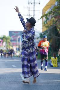 BIB: 40981
                            <button type="button" onclick="openModal(3642333)" class="btn btn-primary btn-sm float-right btn-popup" data-toggle="modal" data-target=".modal-high-quality">
                        <i class="fas fa-shopping-cart"></i> Add to Cart
                    </button>
                                            <button type="button" onclick="isThisMe(3642333, true)" class="btn btn-success btn-sm float-right btn-popup btn-isme hidden" data-toggle="tooltip" data-placement="bottom" title="นี่คือรูปของคุณใช่ไหม คลิกที่นี่เพื่อเอาเข้าอัลบั้ม">
                        <i class="fas fa-plus"></i> Add to album
                    </button>
                    <button type="button" onclick="isThisMe(3642333, false)" class="btn btn-warning btn-sm float-right btn-popup btn-isnotme hidden">
                        <i class="fas fa-ban"></i> Remove from album
                    </button>